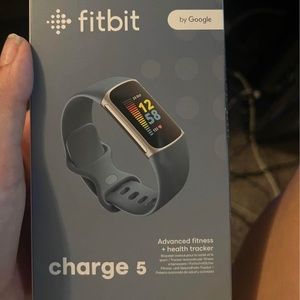 Fitbit charge 5